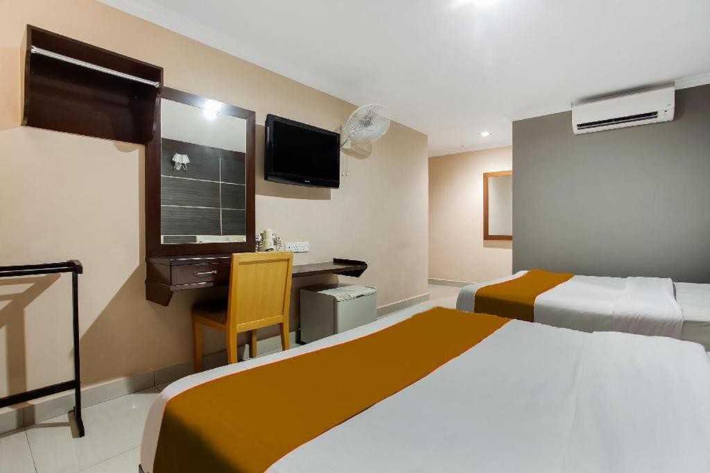 Sejati Hotel 实兆远 外观 照片